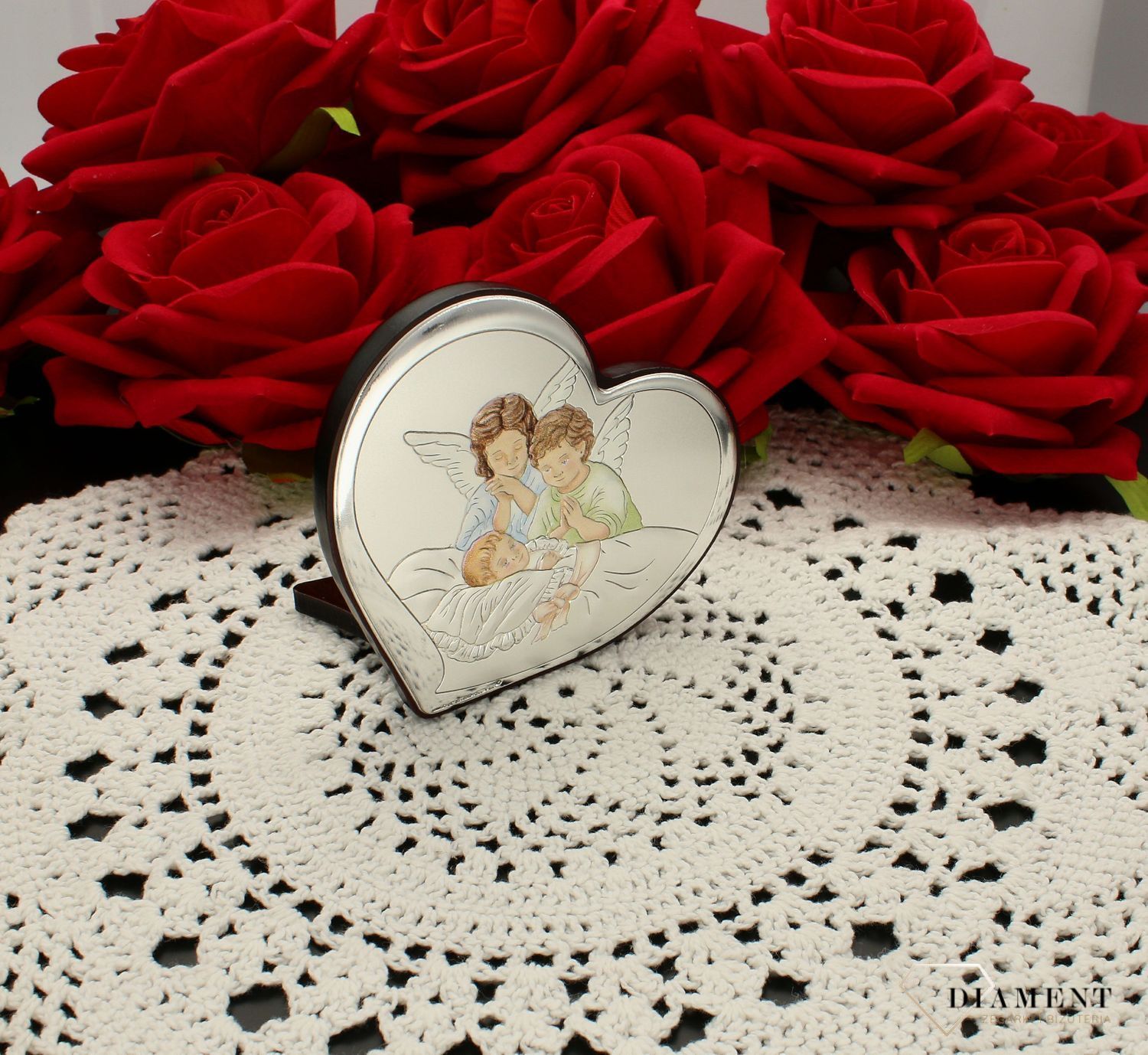 Piękny obrazek w kształcie serca,Pamiątka Chrztu Św. Aniołki 6450.1 COL. Obrazek na chrzciny. Kolorowy obrazek z aniołkami. Obrazek srebrny z grawerem gratis..jpg